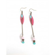 buchi alle orecchie per lungo rosa, cipria, paillettes di smalto rosa, bronzo, gioielli della donna