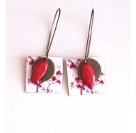 Ohrringe, Anhänger, extravagant kleine rote und weiße Blumen, Kunsthandwerk
