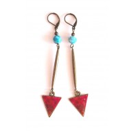Boucles d'oreilles, longs pendants, apatite, rouge bleu, artisanat