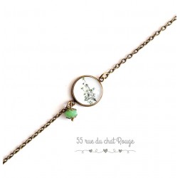 Armband feine Kette, Cabochon, kleine grüne Pflanze, grün weiß, bronze
