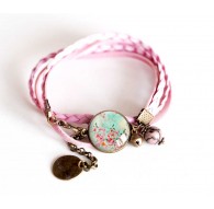 Schnur-Armband Rose Cabochon pastellblau und rosa Blüten, Bronze