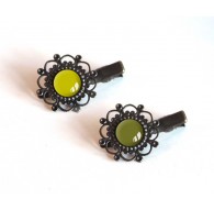 2 Barrettes à cheveux, cabochon, tons vert, kaki, et vert anis, bronze