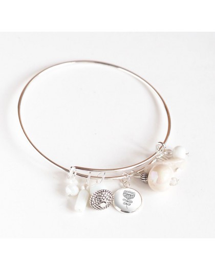 Armband Binsen, versilbert, weiße Perlen und 12 mm Cabochon