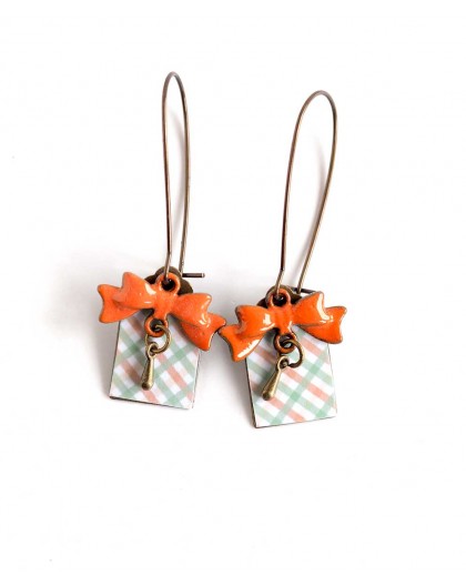 Fantasy earrings, gingham, fifties, green and pastel orange bowtie