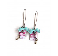 Boucles d'oreilles fantaisie, motif floral, rose et bleu pastel, noeud papillon