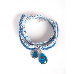 Bracelet cordon style Liberty fleuri bleu, goutte cabochon, bleu marine