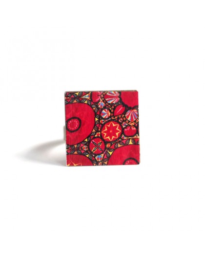 Square Ring, Inspiration Hindu, red and pink flowers, bronze