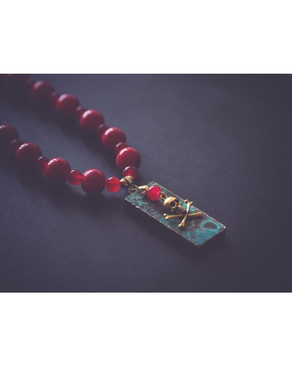 Türkisblaue Achat-Halskette, rote Perlen