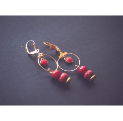 Boucles d'oreilles créoles dorée, perles rouge