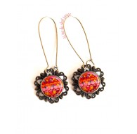 Small lightweight earrings Indian inspiration, intense red and pink